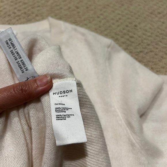 BNWT Hudson North 100 percent cashmere cream sweater - Picture 3 of 7